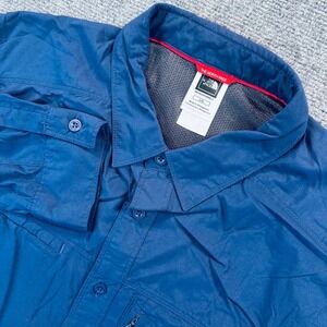 The North Face Men's L Navy Blue Sniktau Sun Shirt Nylon Hiking Vented Fishing
